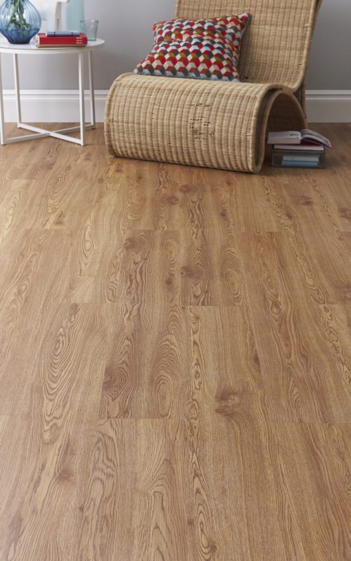 galleria barn oak laminate floor